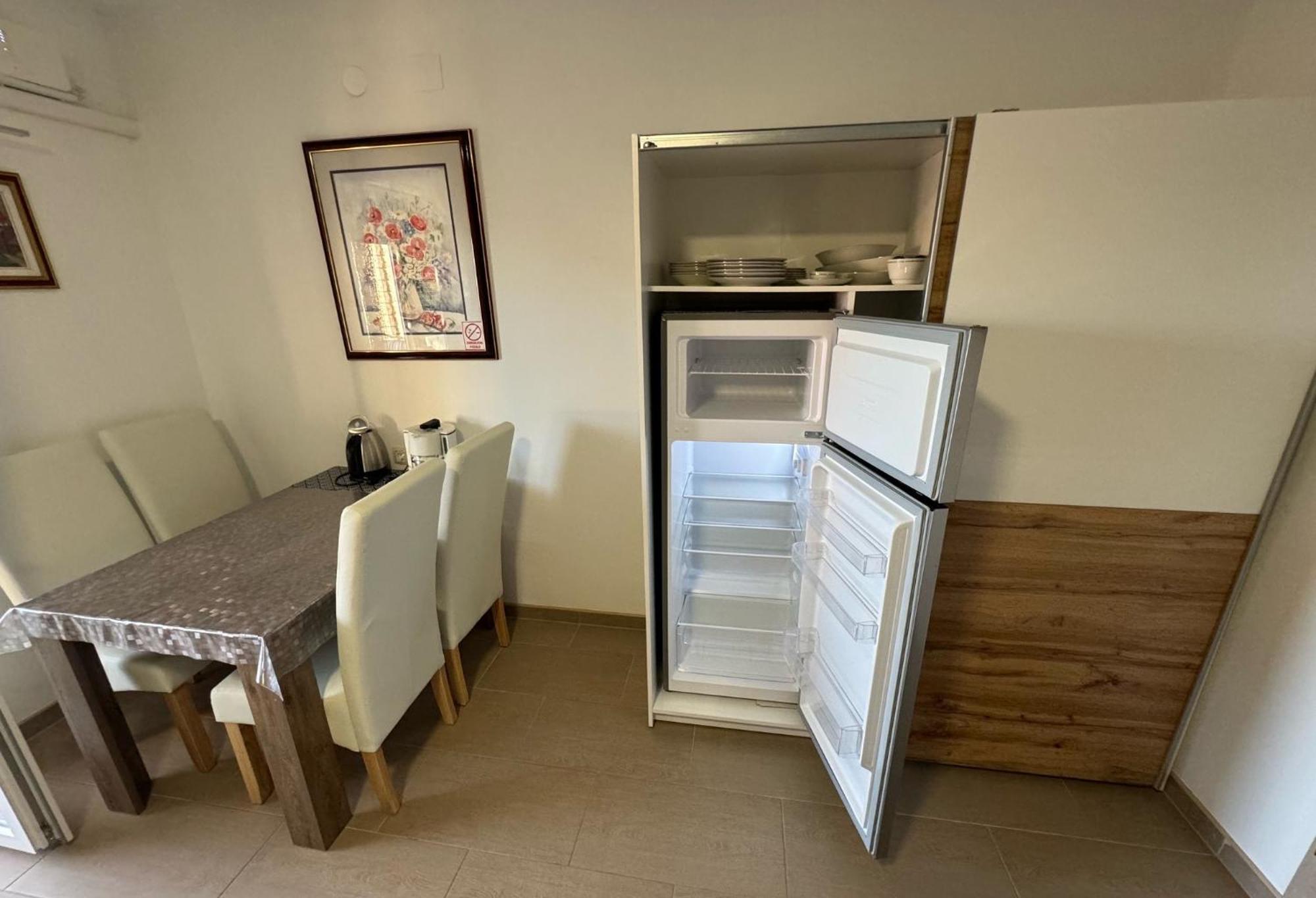 Lory Apartmani ดรามัลย์ ภายนอก รูปภาพ